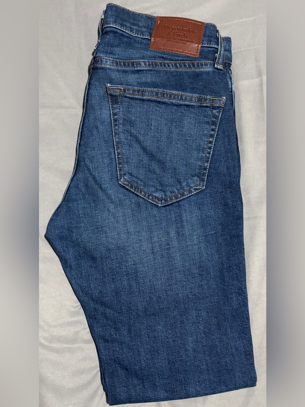 Abercrombie & Fitch Rustin Athletic Skinny Jeans 28x28 Dark Wash